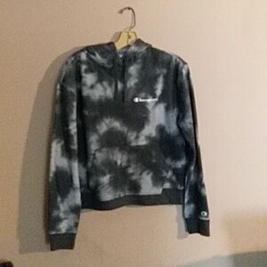 Champion hoodie size small